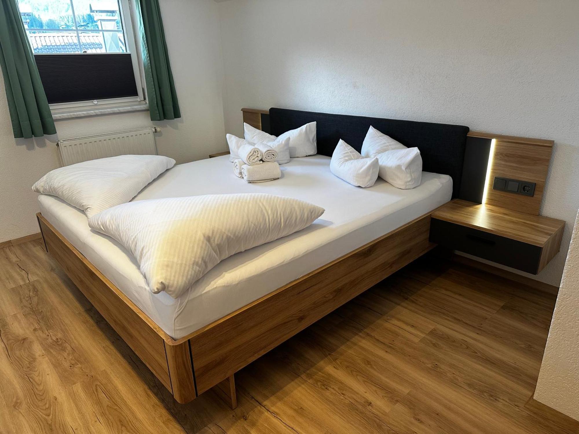 Deluxe Apart Bader Ehrwald Exteriör bild